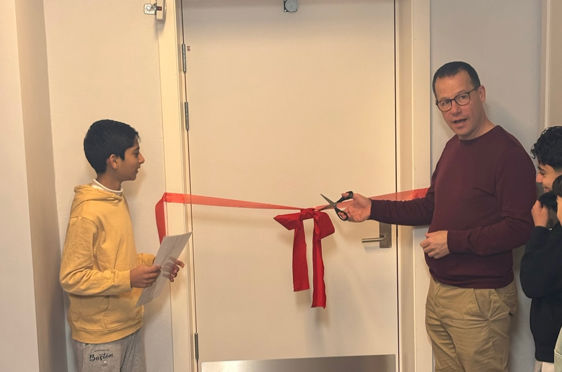 Snorklipping og høytidelig åpning av nye garderober.